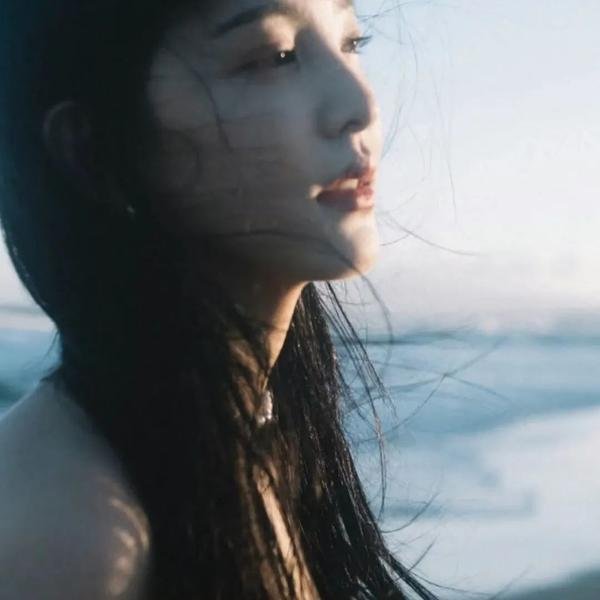 不只是闺蜜